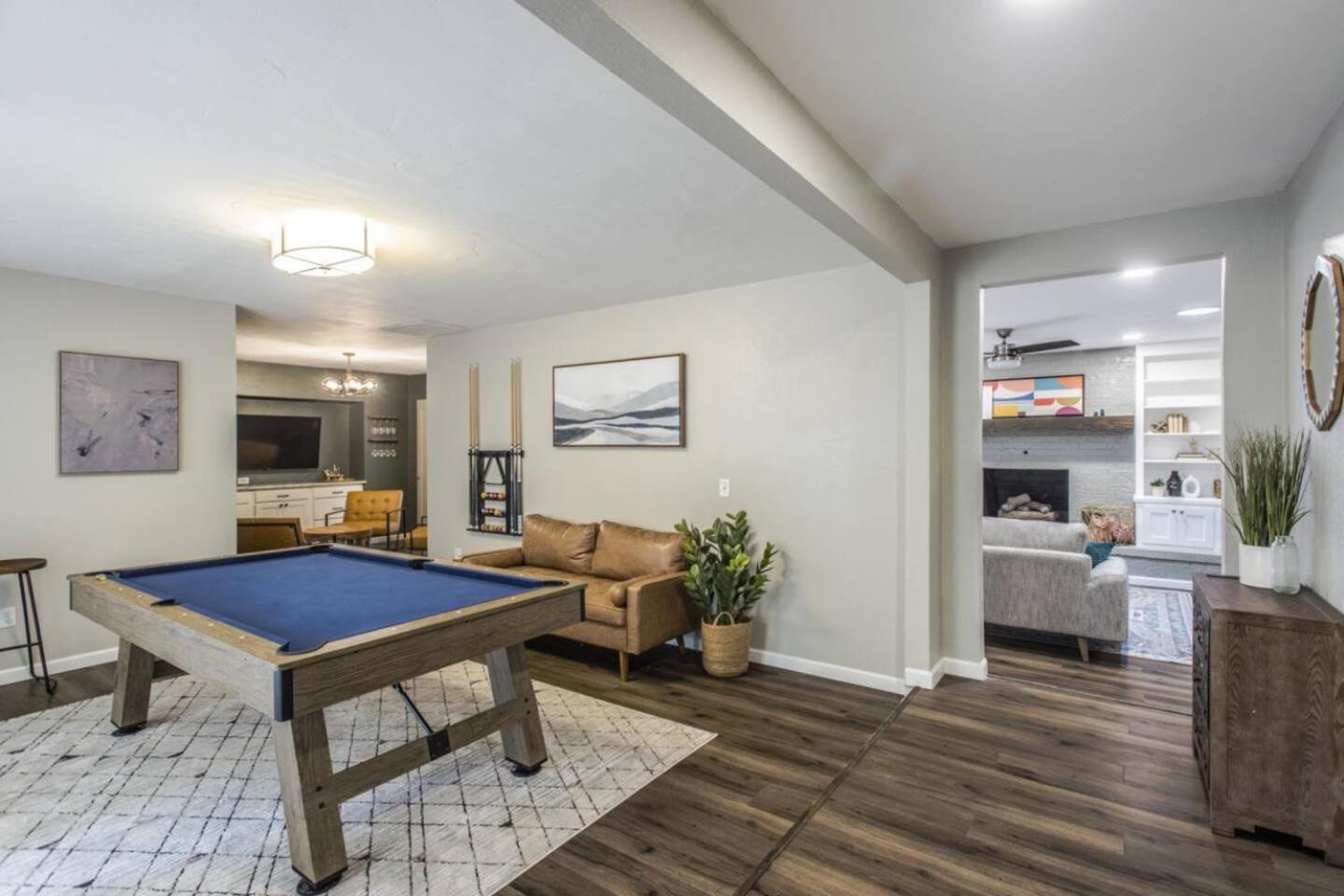 New Hummingbird Haven - Nw Okc, Billiards, Firepit Vila Oklahoma City Exterior foto